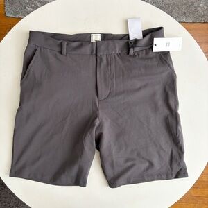 Swet Tailor Men’s 9” Everyday Chino Short Gray Size 33 New Performance Stretch